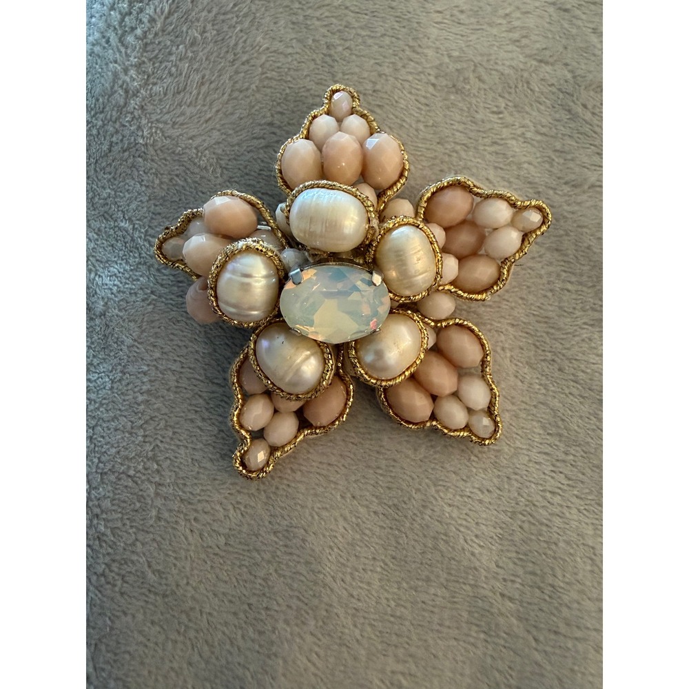 Vintage Style pink Bead and Pearl Floral Brooch Pin Gold Tone Statement Jewelry